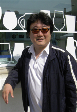 Thumnail Image